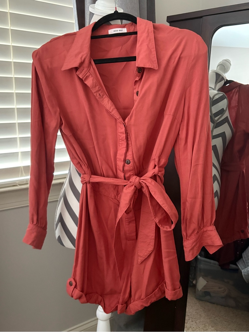 Mod Ref Coral Tie-Waist Button Front Mini Dress